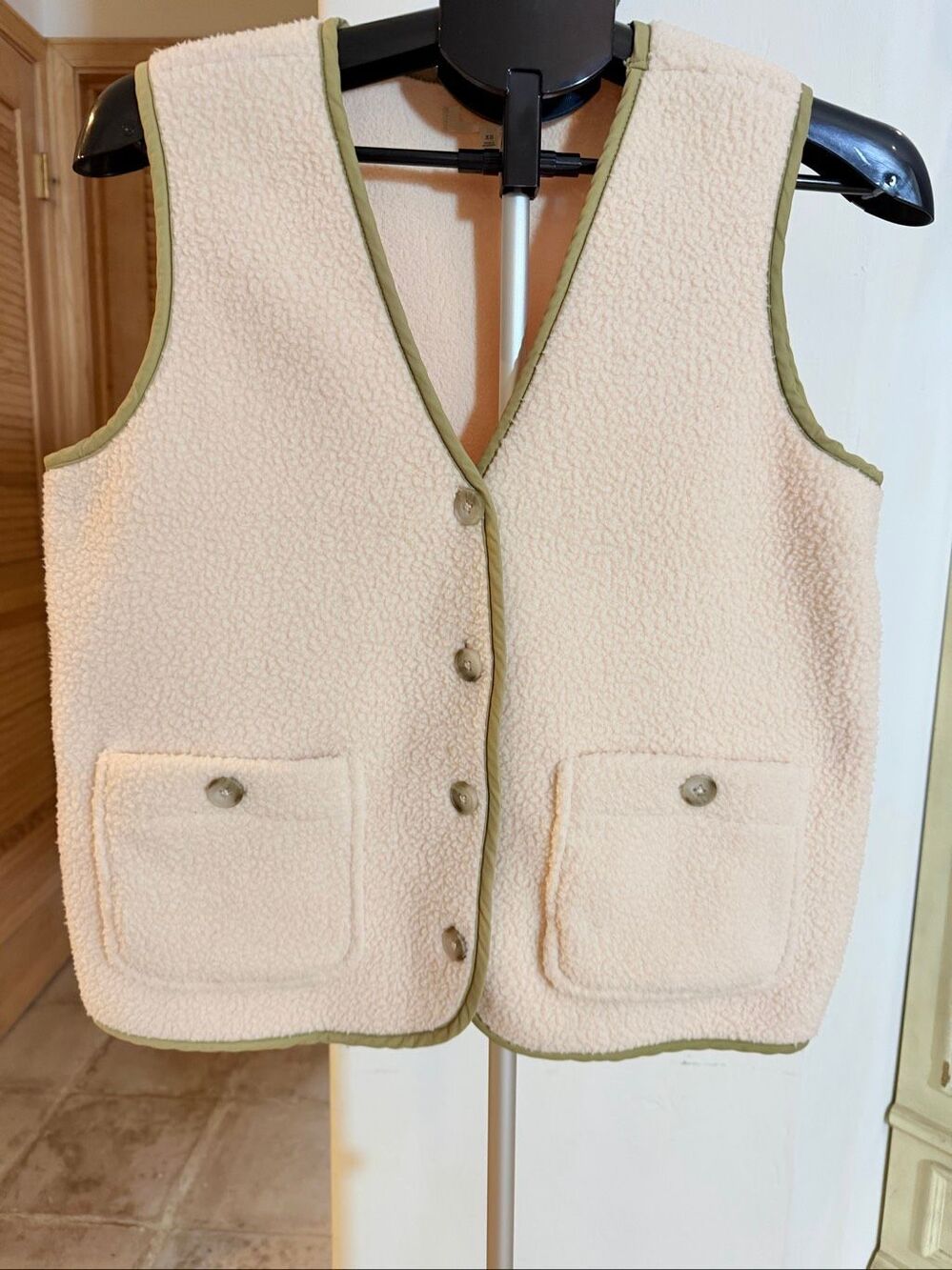 Madewell sherpa vest